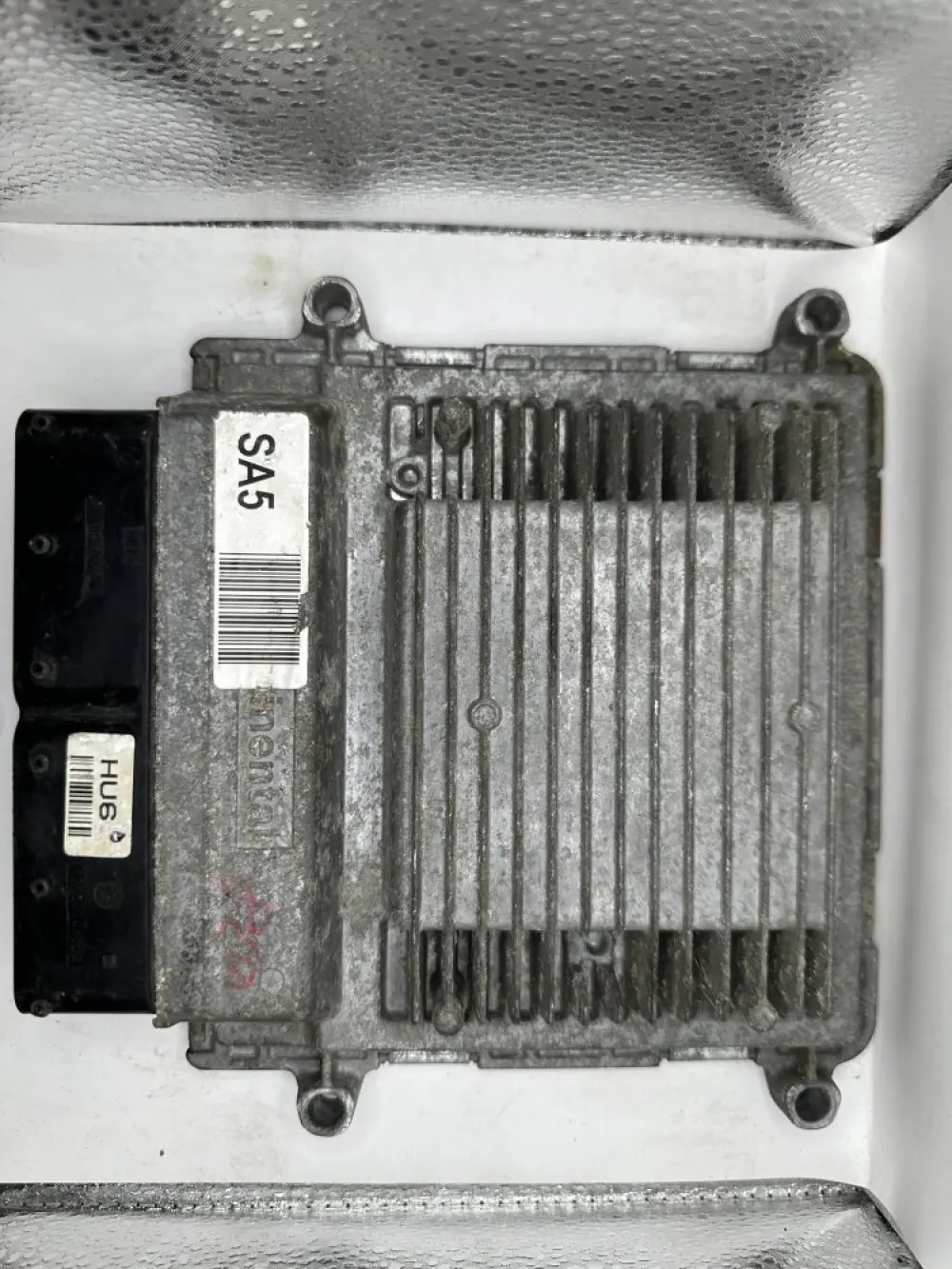Calculateur moteur1.8L ECU ECM 39100-2EMA2 391002EMA2 5WY4Z71C SIM2K-241