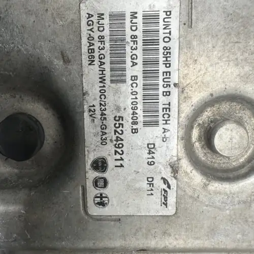 FIAT PUNTO 1.3 85HP 55249211 BC0109408B MJD8F3 GA CALCULATEUR MOTEUR 