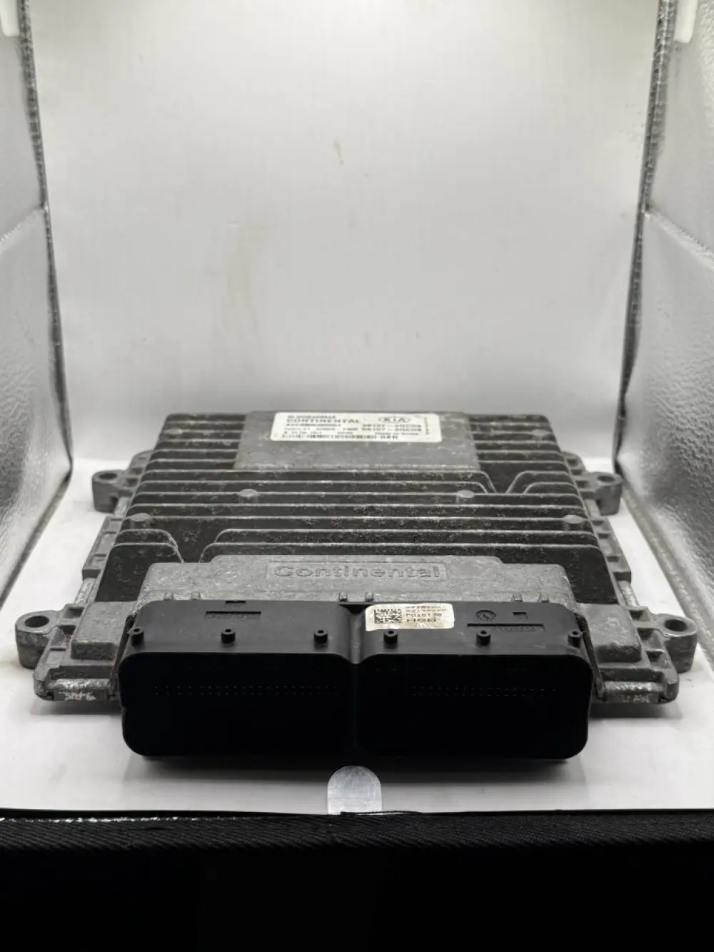 Calculateur moteur ECM H44-017  Kia Sportage 2.4L  A2C9900380001 391372GCG8 39137-2GCG8 SIM2K-240R (2014-2015) CONTINENTAL