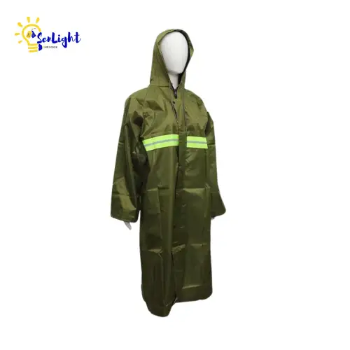 Poncho imperméable long pour homme, idéal pour la pêche et les activités de plein air. Veste imperméable avec capuche.