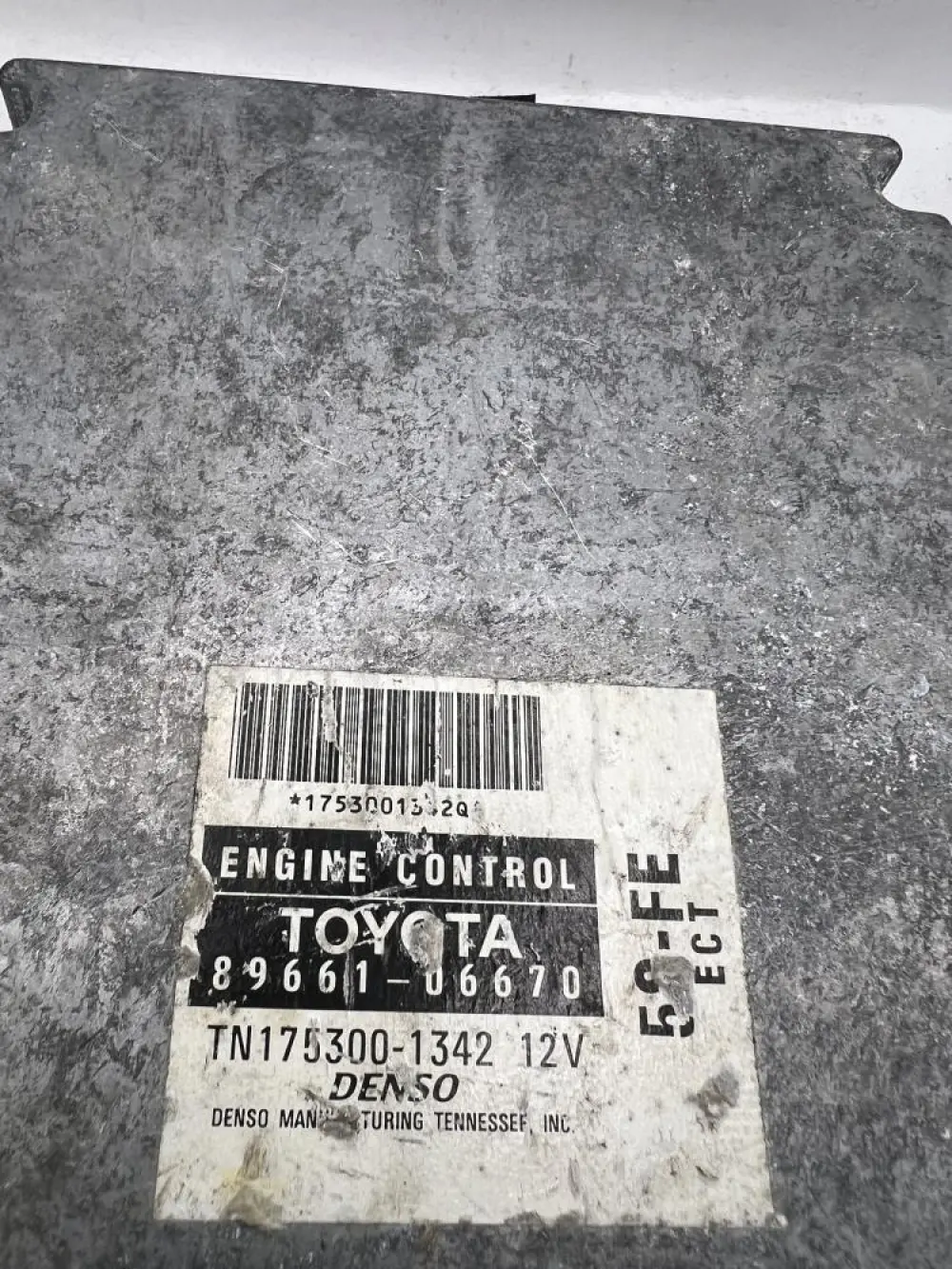 1999 Toyota Camry Solora ECU 89661-06670