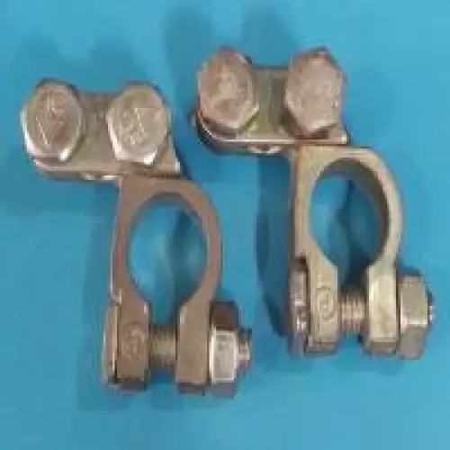  Paire de cosse de batterie à visser