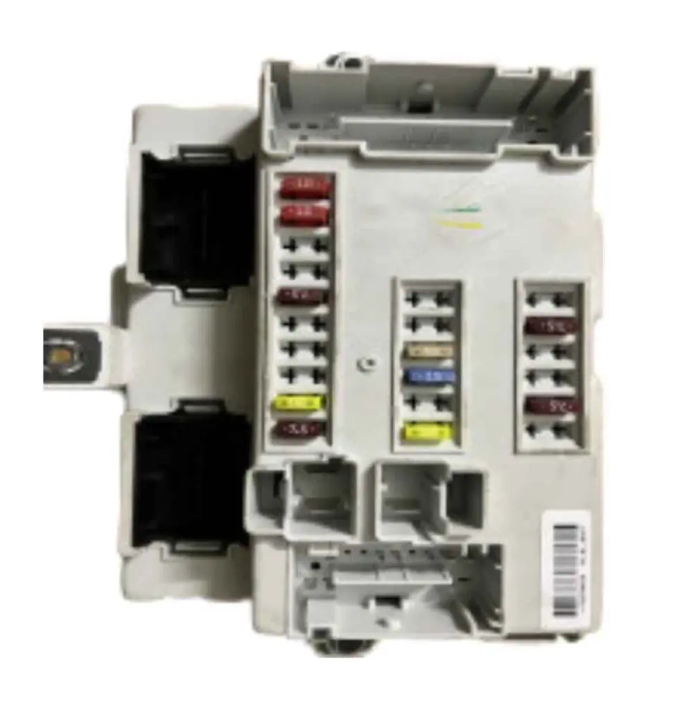 Module de contrôle de carrosserie BCM pour JEEP CHEROKEE 2014 68141880AG TLYV351326404 62863