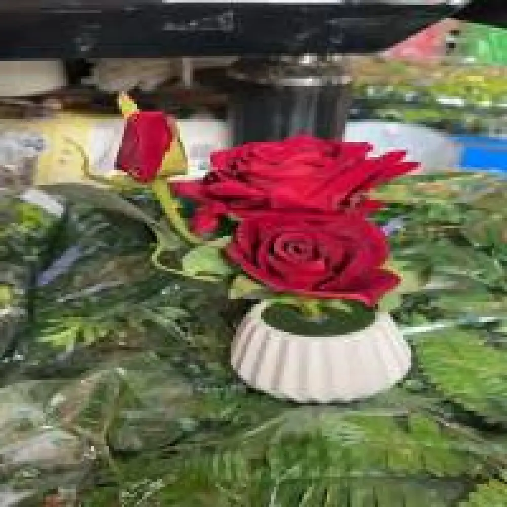 Bouquet de fleurs coupées, Fleurs artificielles avec vase