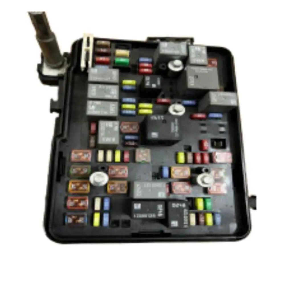 Boîte à fusibles BCM du compartiment moteur Chevrolet EQUINOX 2012 OEM