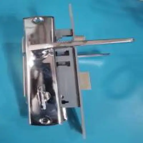 Serrure de sureté avec avec poignée de porte Viroma